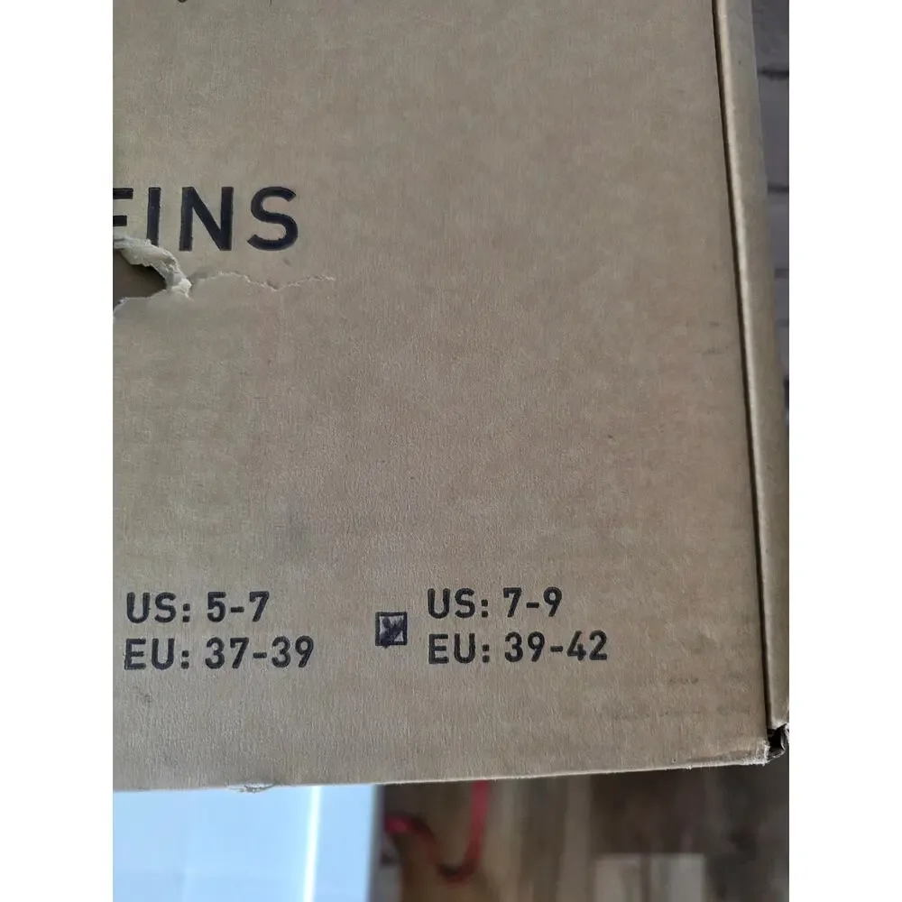 Finis Long Floating Fins Size US 7-9